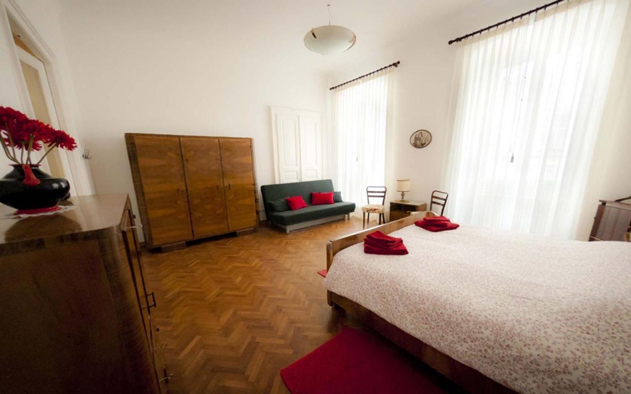 Domus Liberta - Boutique Rooms Trieste Exterior foto